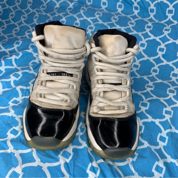 Nike Women’s size 5.5 Air Jordan 11 concord retro OG ladies sneakers 2018 wmns - Picture 3 of 10